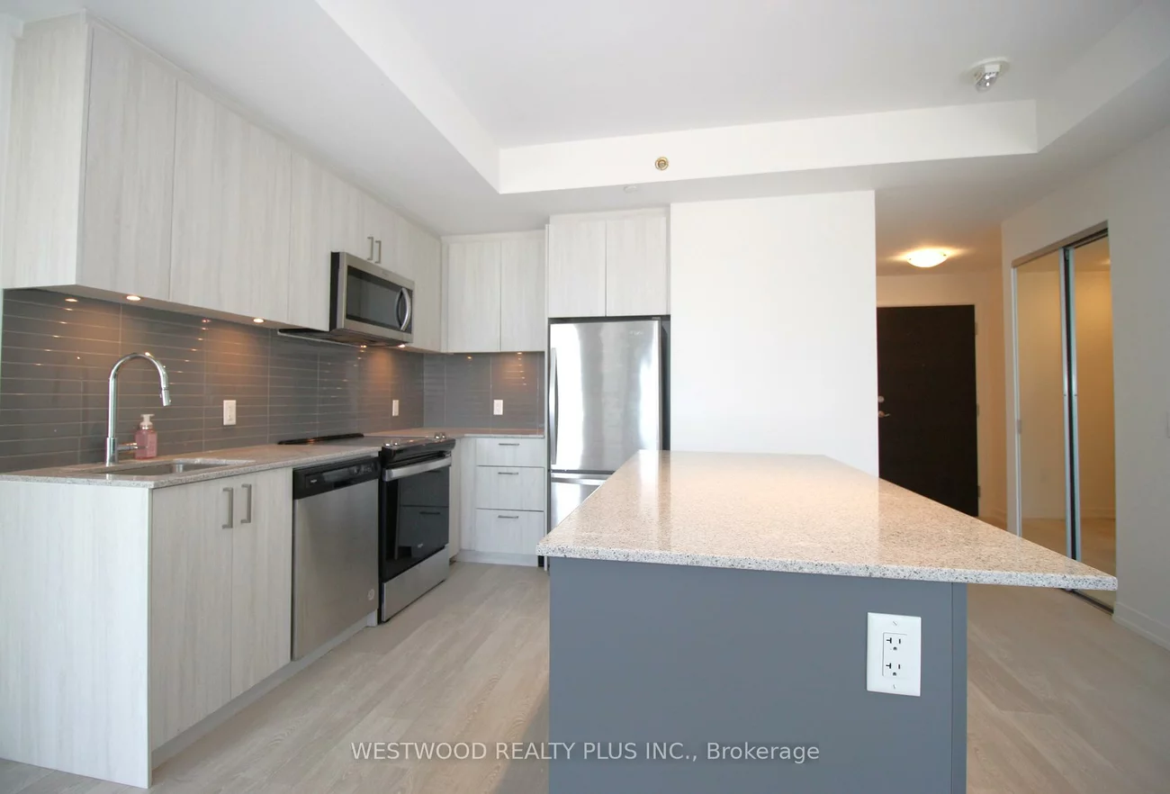 8868, Yonge, South Richvale, Richmond Hill