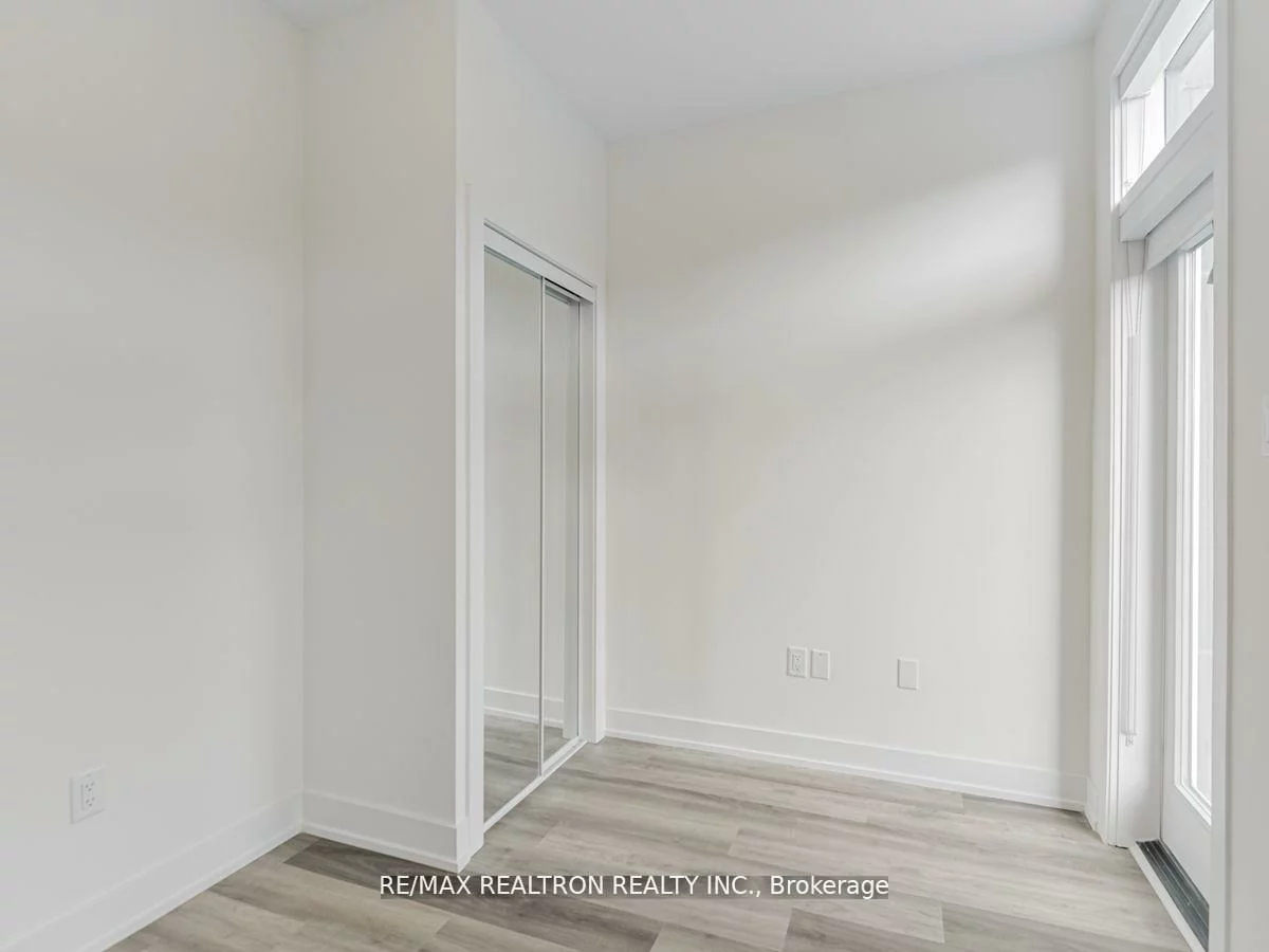 2, Phelps, Oak Ridges, Richmond Hill