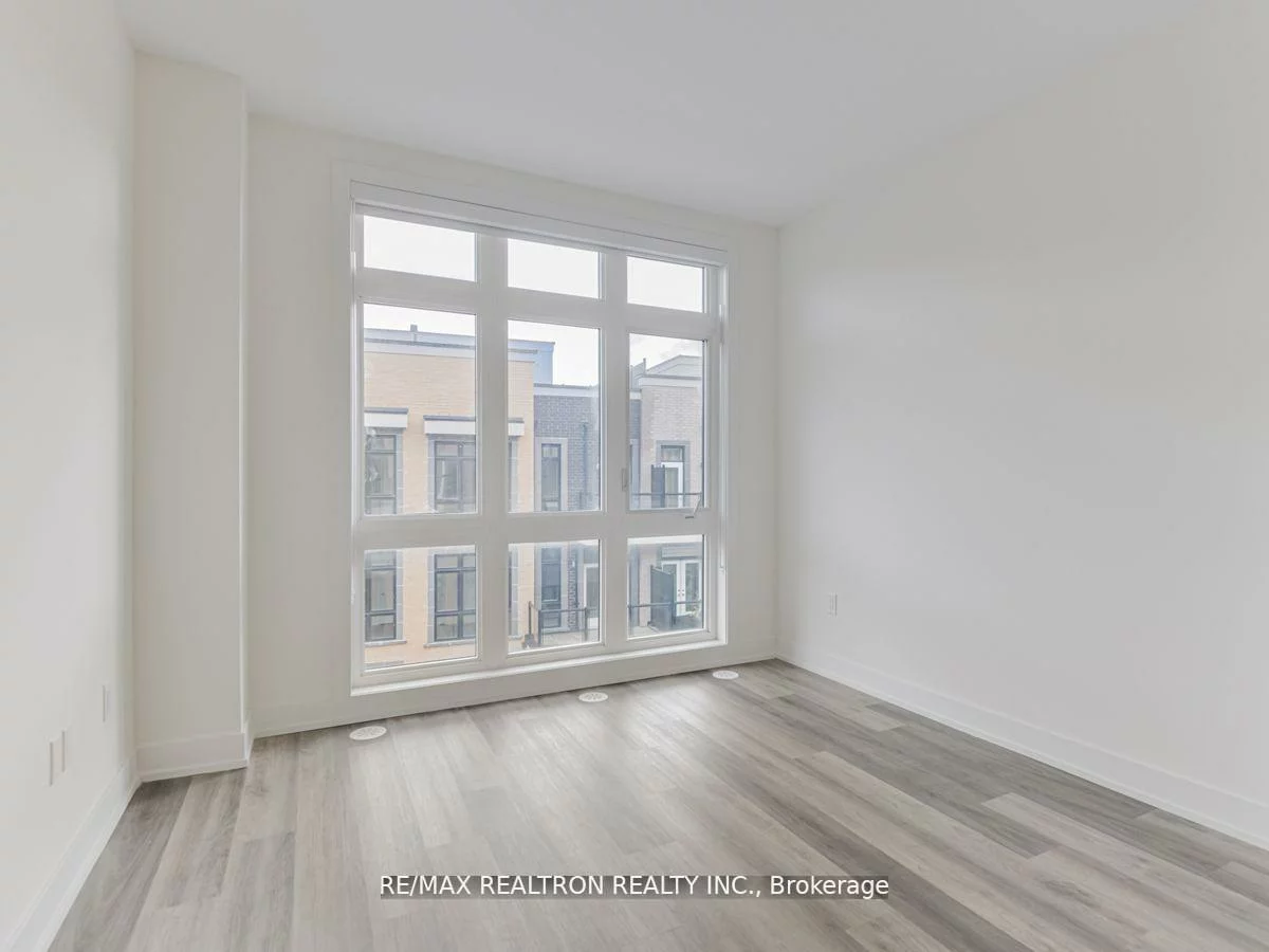 2, Phelps, Oak Ridges, Richmond Hill