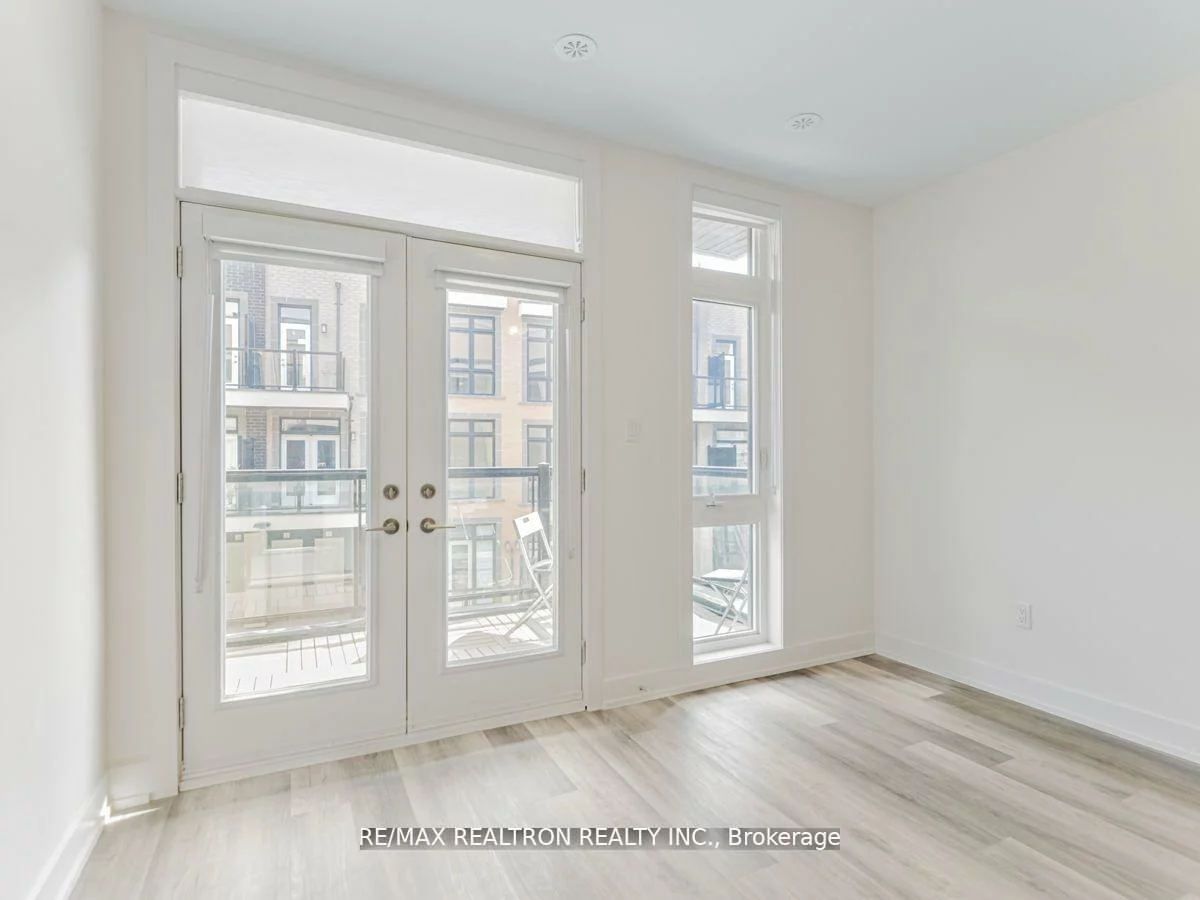2, Phelps, Oak Ridges, Richmond Hill