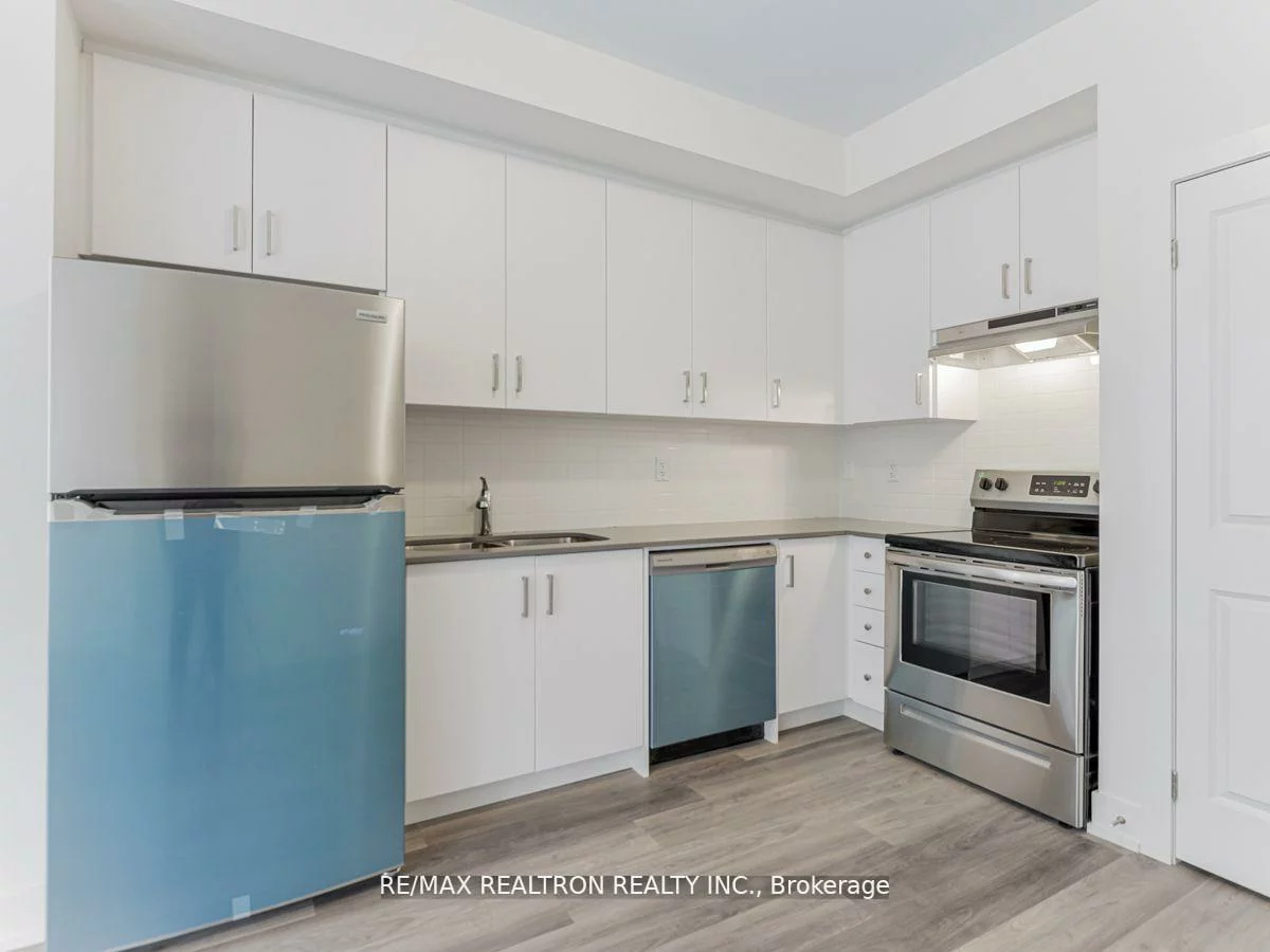 2, Phelps, Oak Ridges, Richmond Hill