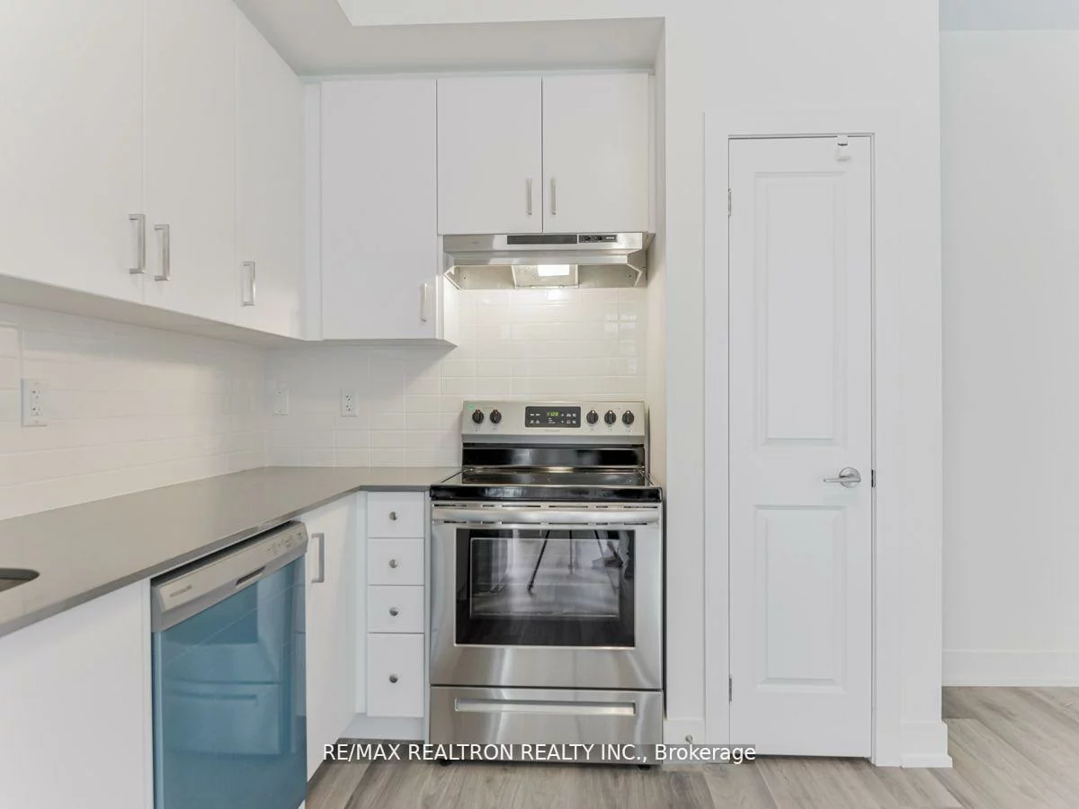 2, Phelps, Oak Ridges, Richmond Hill