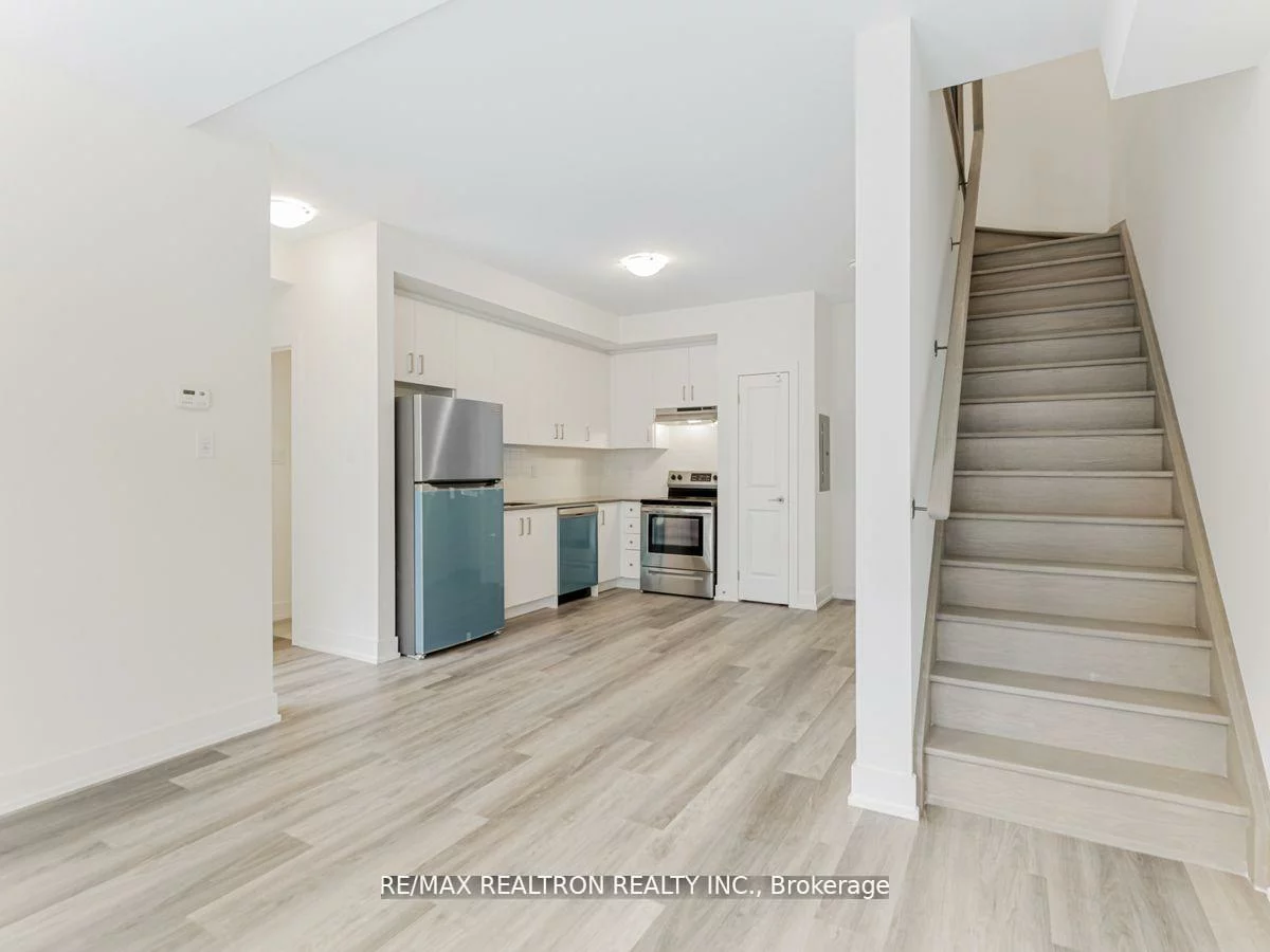 2, Phelps, Oak Ridges, Richmond Hill