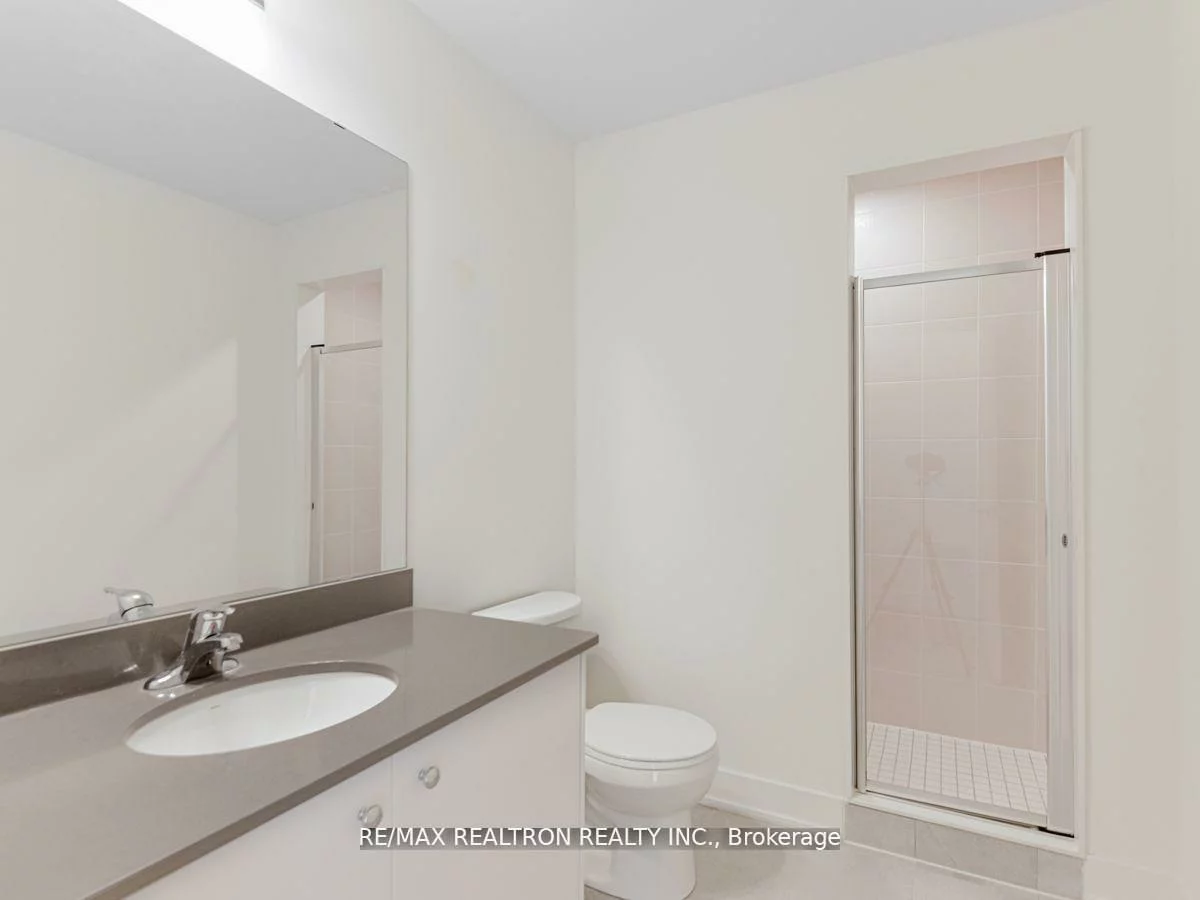 2, Phelps, Oak Ridges, Richmond Hill