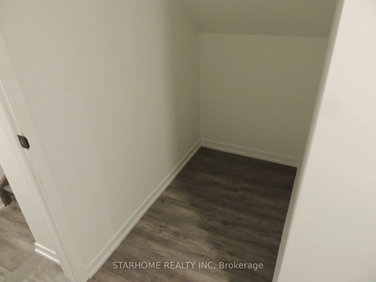 24, Matawin, Headford Business Park, Richmond Hill