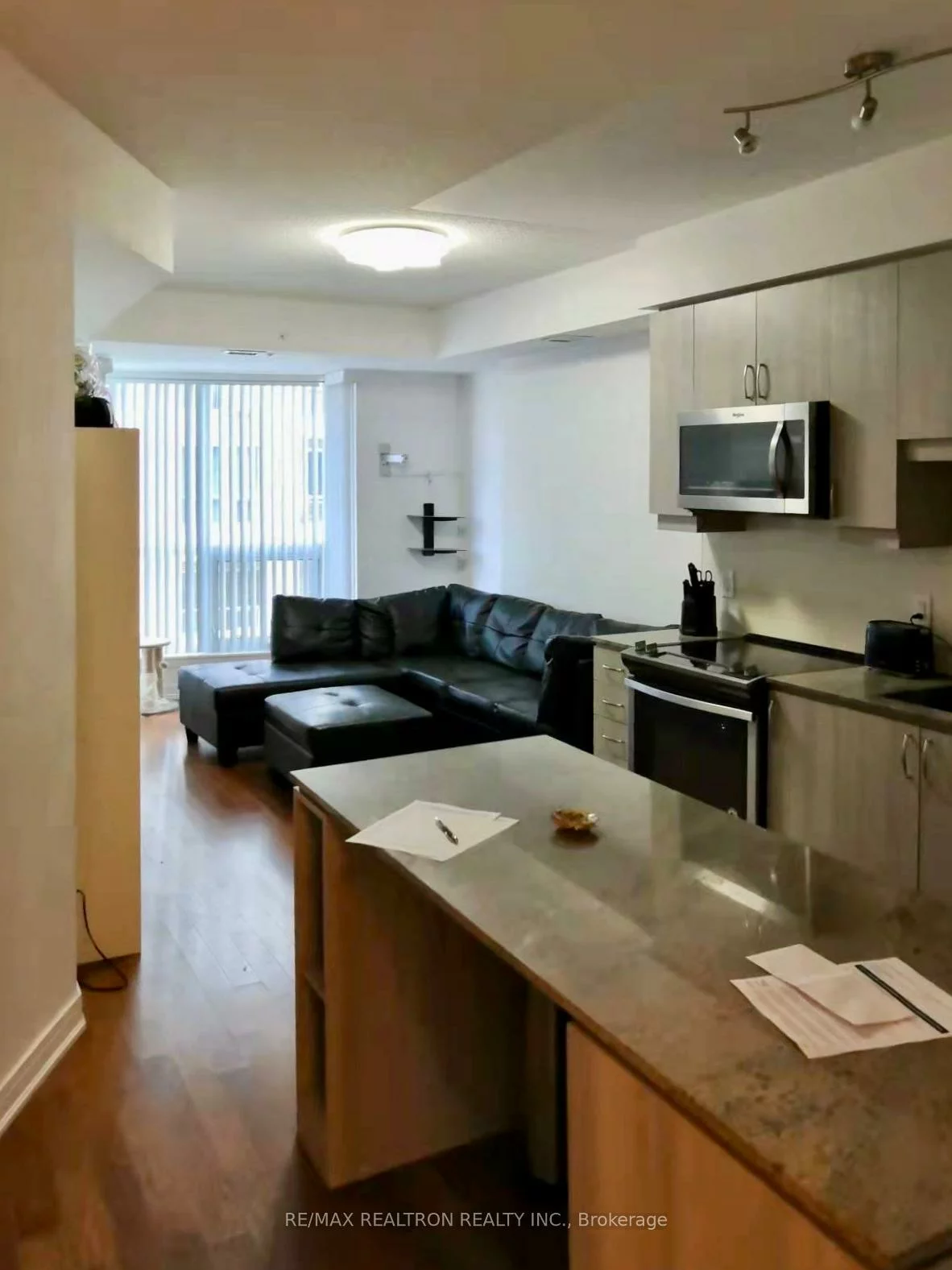 9191, Yonge, Langstaff, Richmond Hill