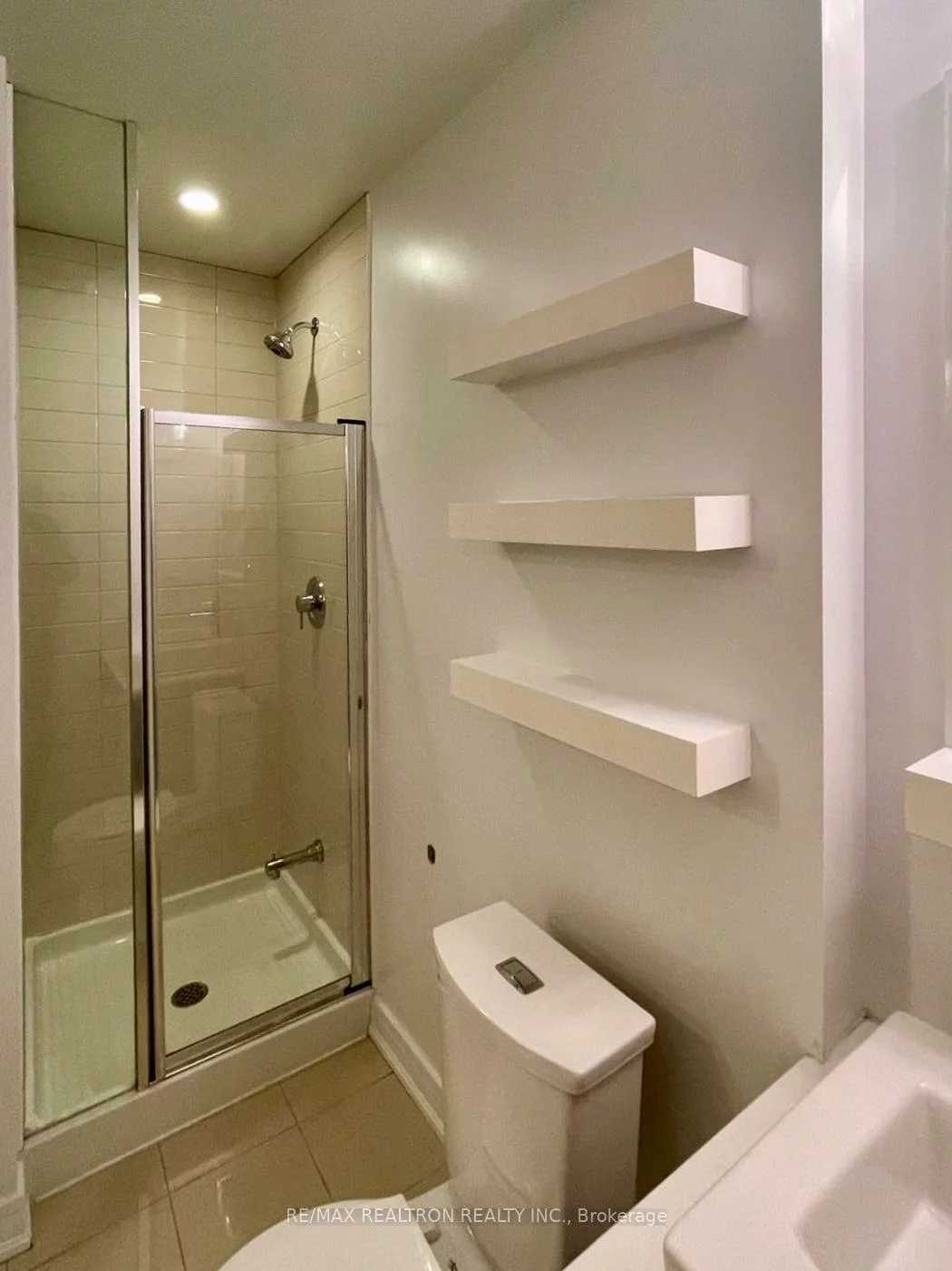 9191, Yonge, Langstaff, Richmond Hill