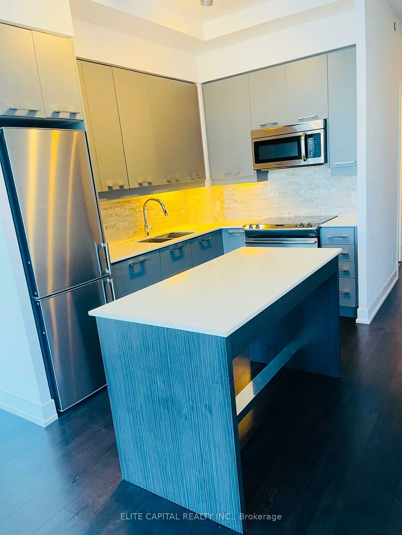 9471, Yonge, Observatory, Richmond Hill