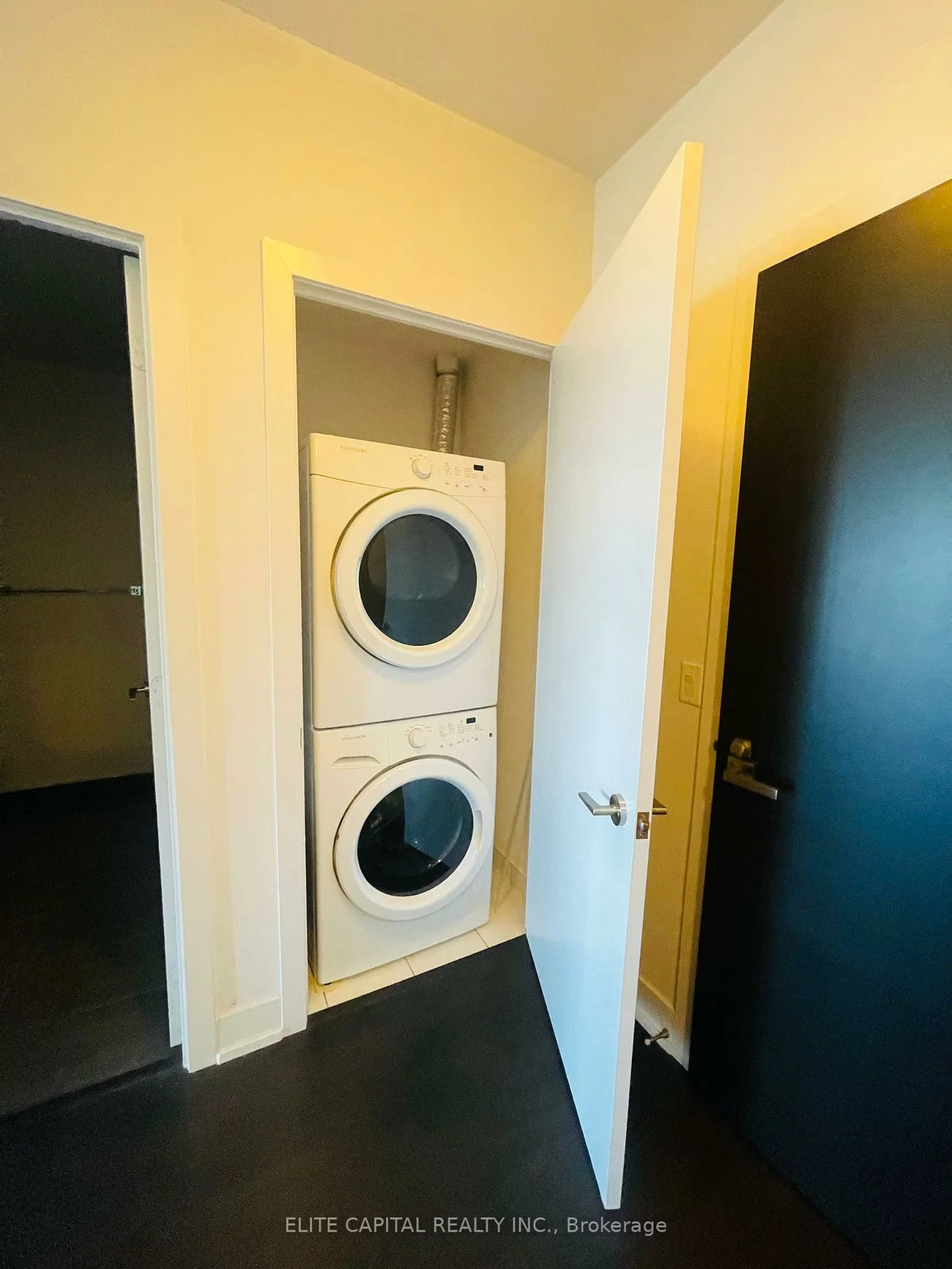 9471, Yonge, Observatory, Richmond Hill