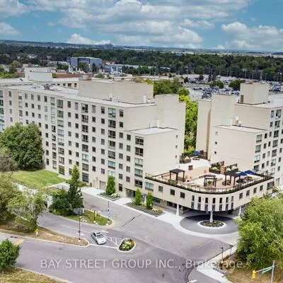 326, Major Mackenzie, Crosby, Richmond Hill