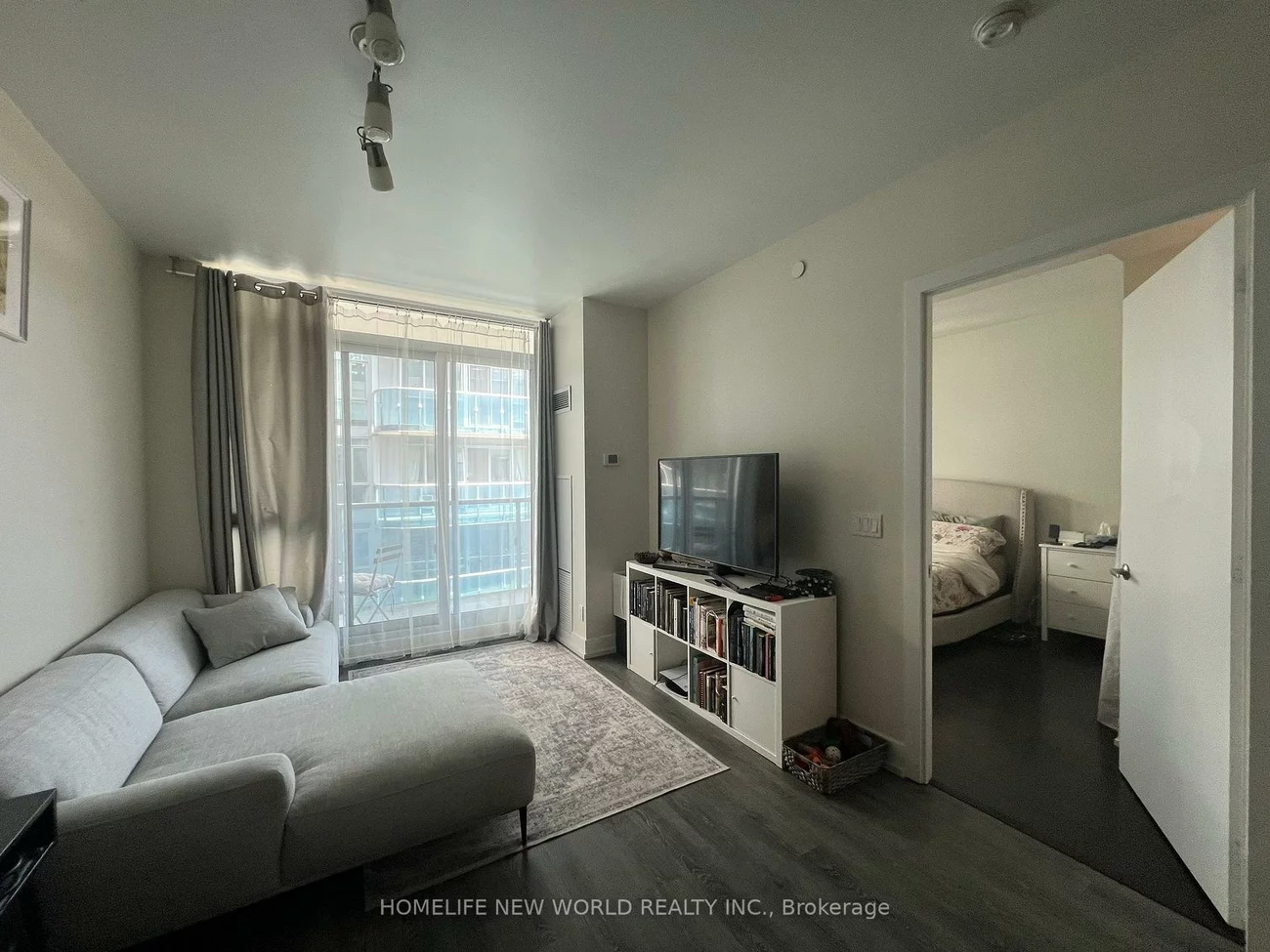 9471, Yonge, Observatory, Richmond Hill