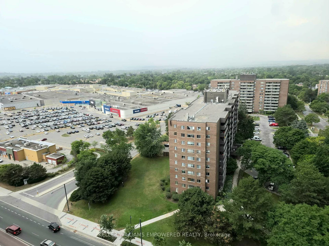 9471, Yonge, Observatory, Richmond Hill