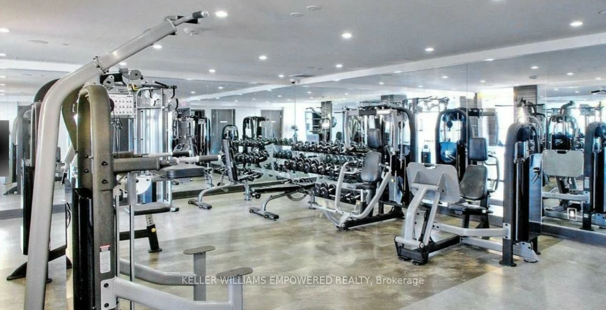 9471, Yonge, Observatory, Richmond Hill