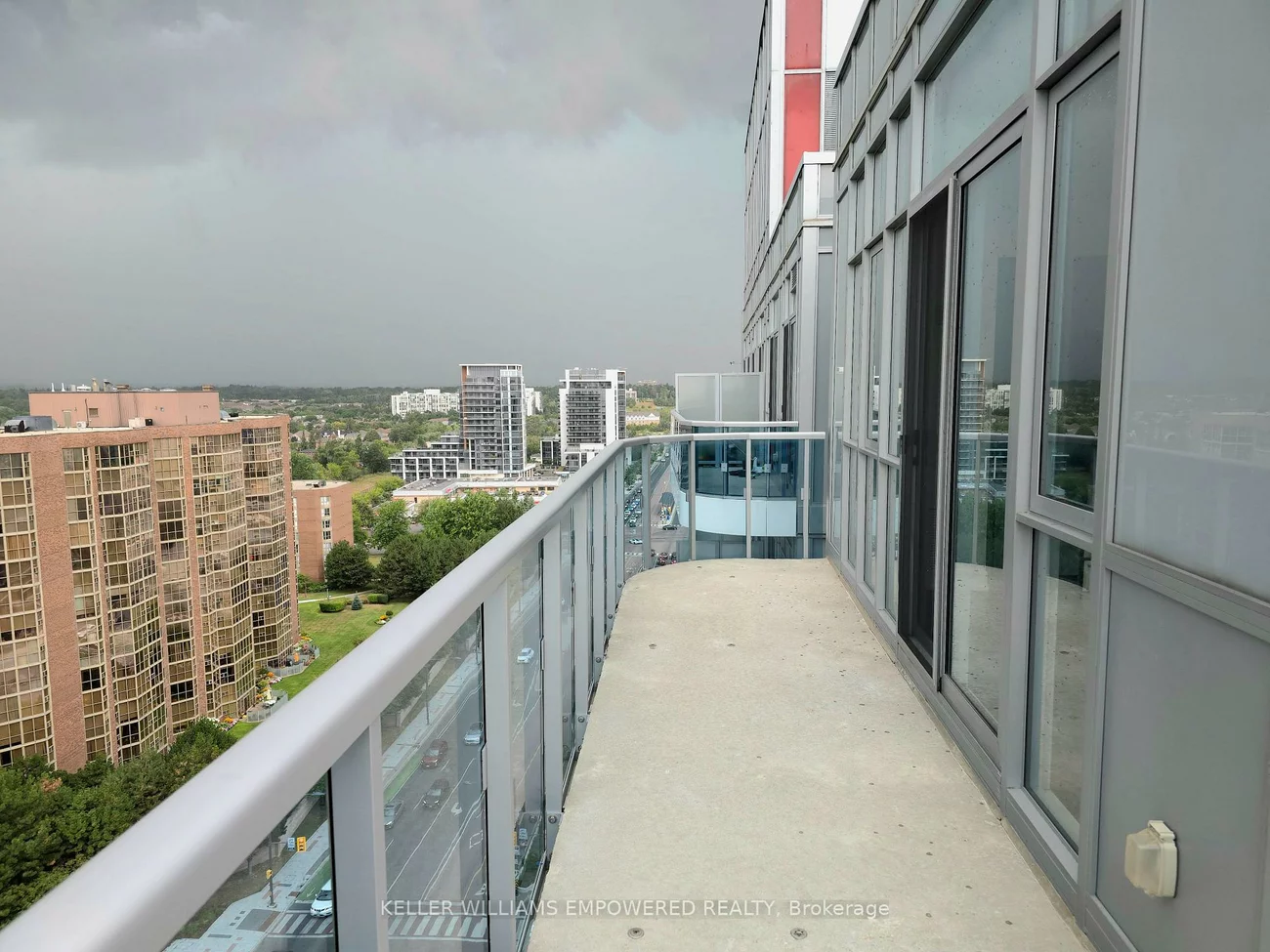 9471, Yonge, Observatory, Richmond Hill
