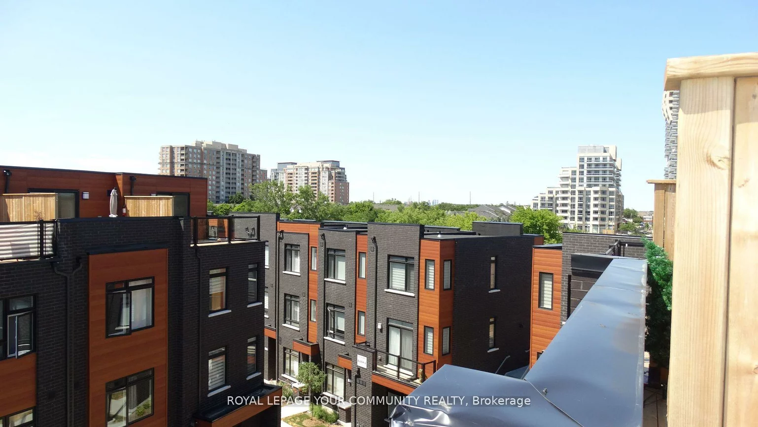 370C, Red Maple, Langstaff, Richmond Hill