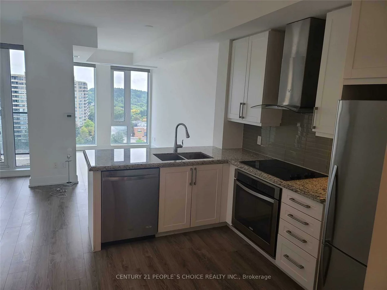 9608, Yonge, North Richvale, Richmond Hill