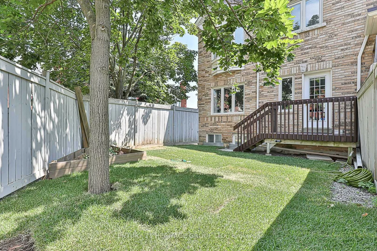 255, Shaftsbury, Westbrook, Richmond Hill