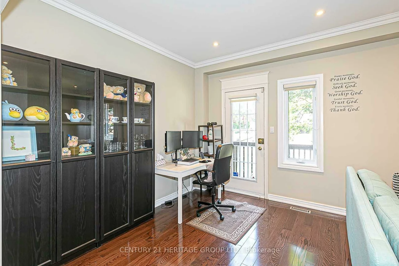 255, Shaftsbury, Westbrook, Richmond Hill