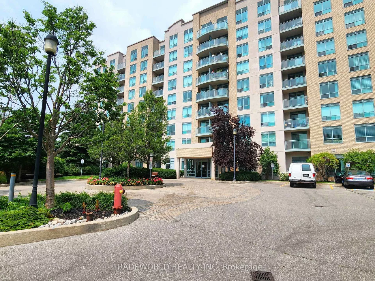 51, Baffin, Langstaff, Richmond Hill