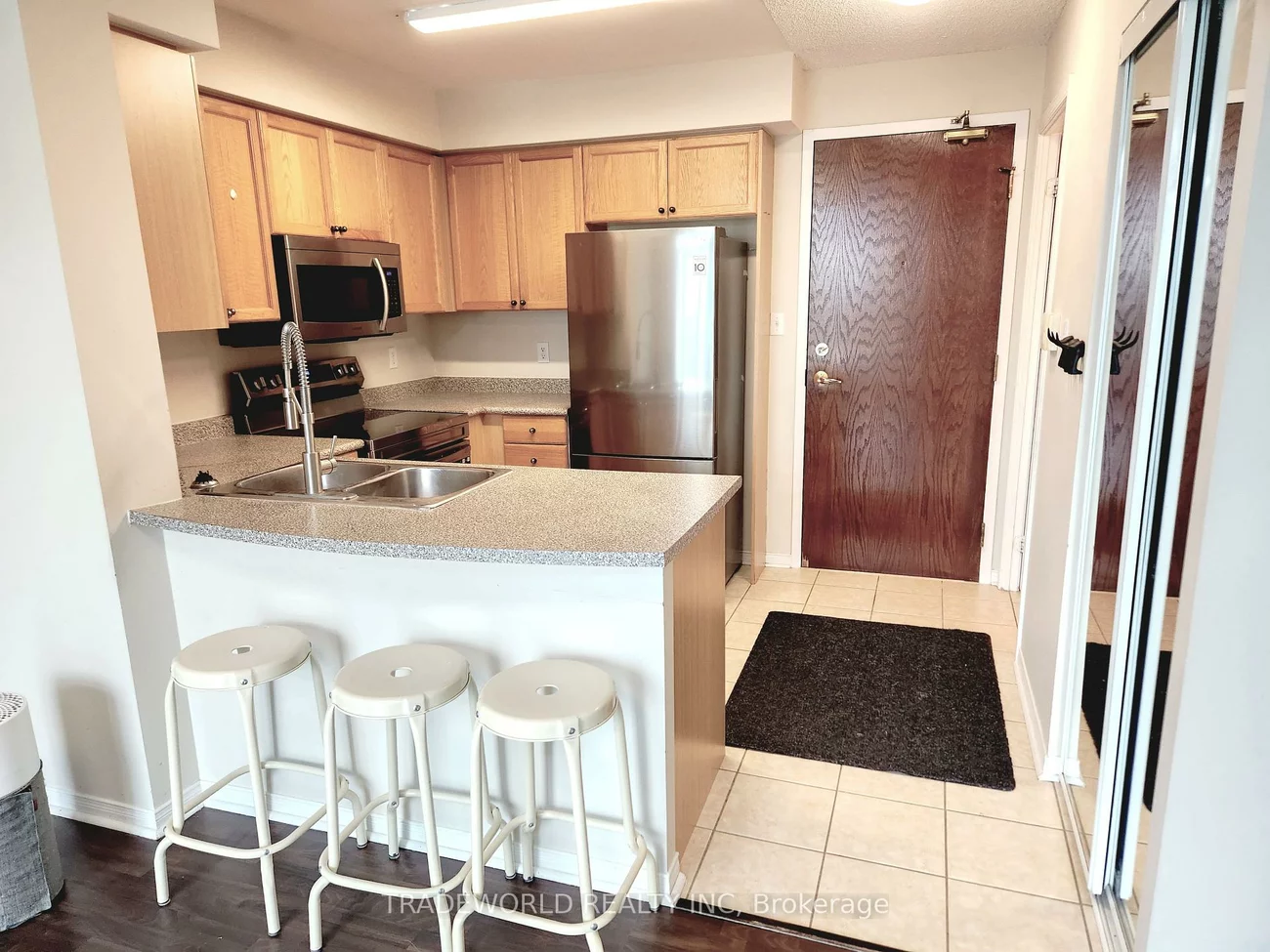 51, Baffin, Langstaff, Richmond Hill