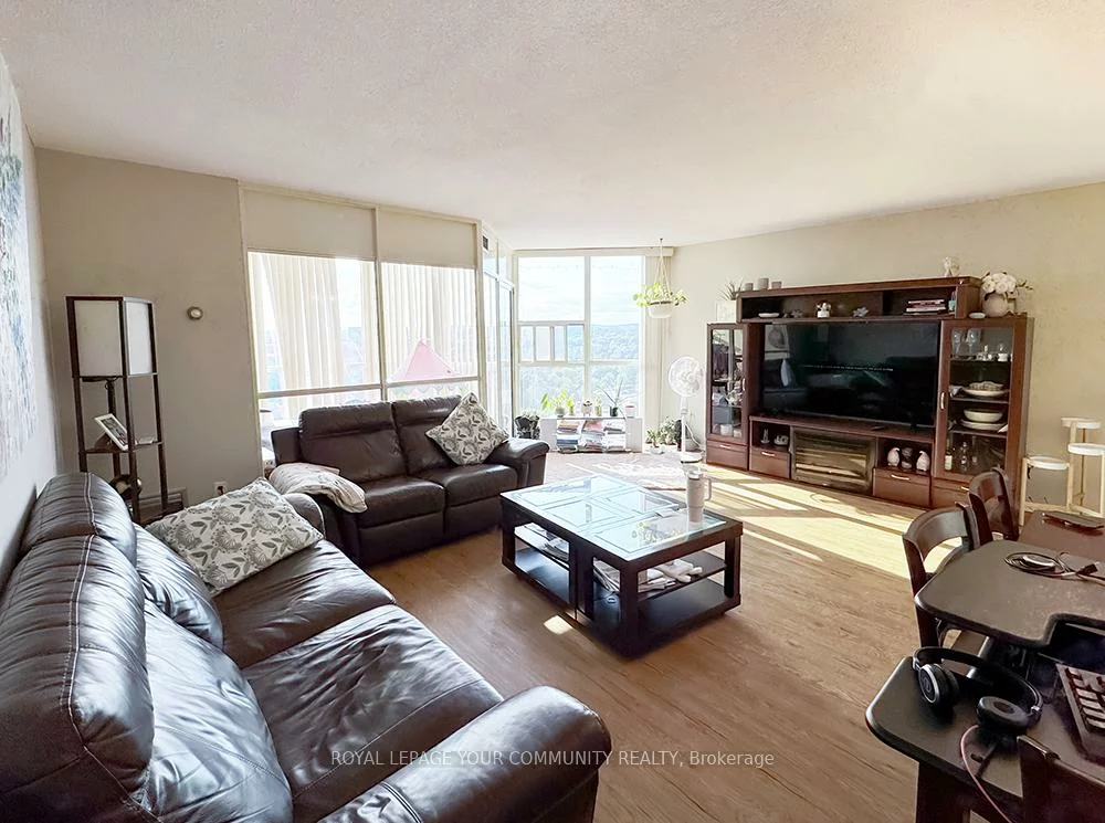 20, Baif, North Richvale, Richmond Hill