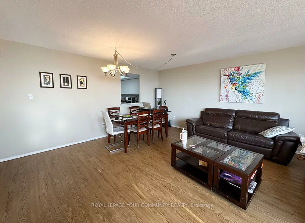20, Baif, North Richvale, Richmond Hill
