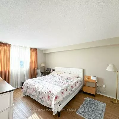 20, Baif, North Richvale, Richmond Hill