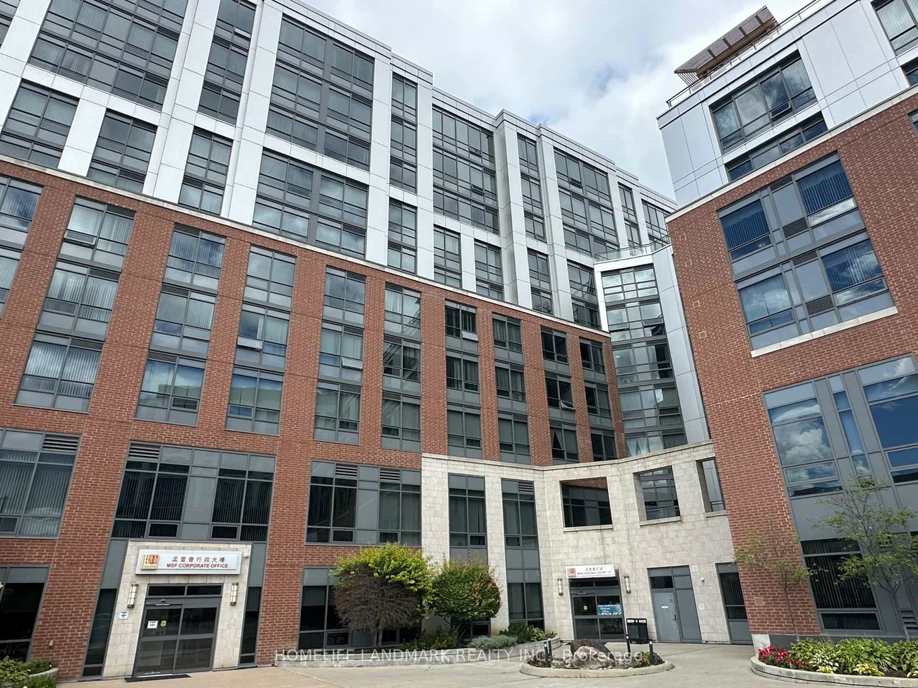 11211, Yonge, Devonsleigh, Richmond Hill