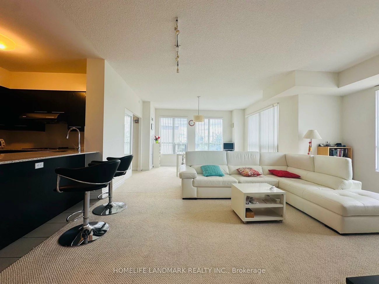 11211, Yonge, Devonsleigh, Richmond Hill