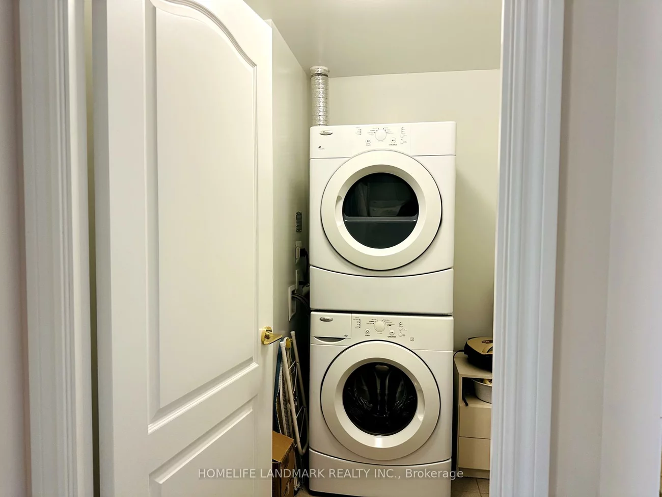 11211, Yonge, Devonsleigh, Richmond Hill