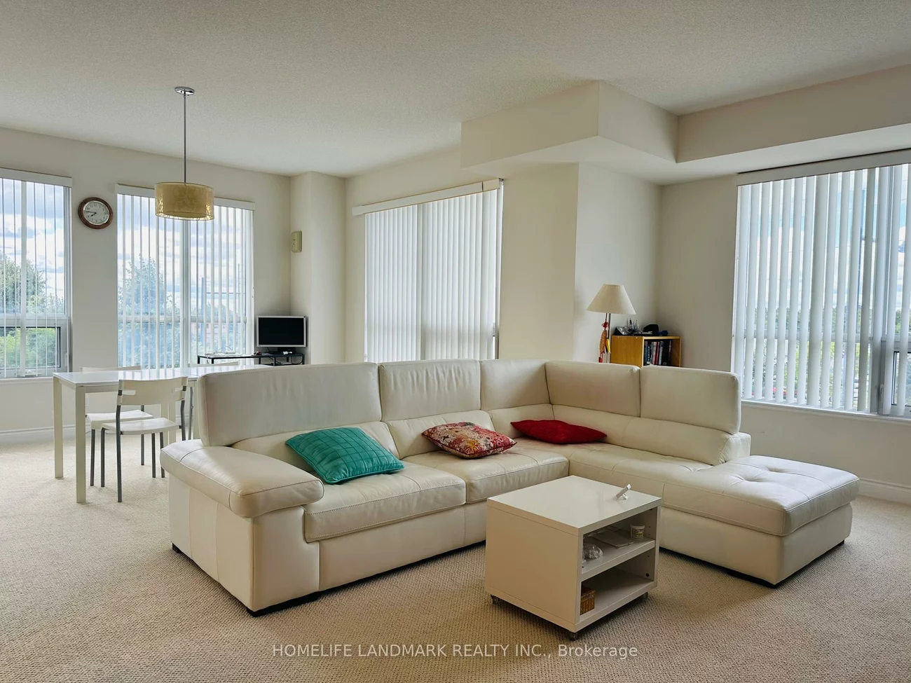 11211, Yonge, Devonsleigh, Richmond Hill