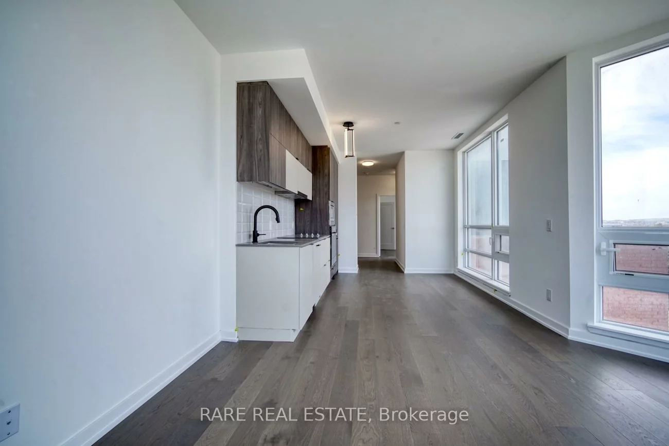 8888, Yonge, South Richvale, Richmond Hill