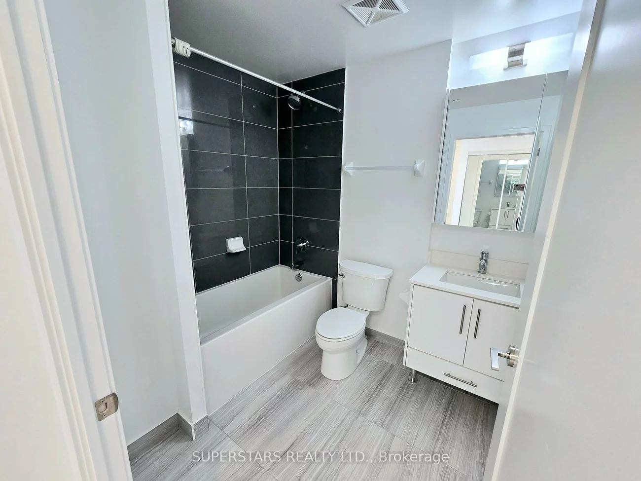 105, Oneida, Langstaff, Richmond Hill