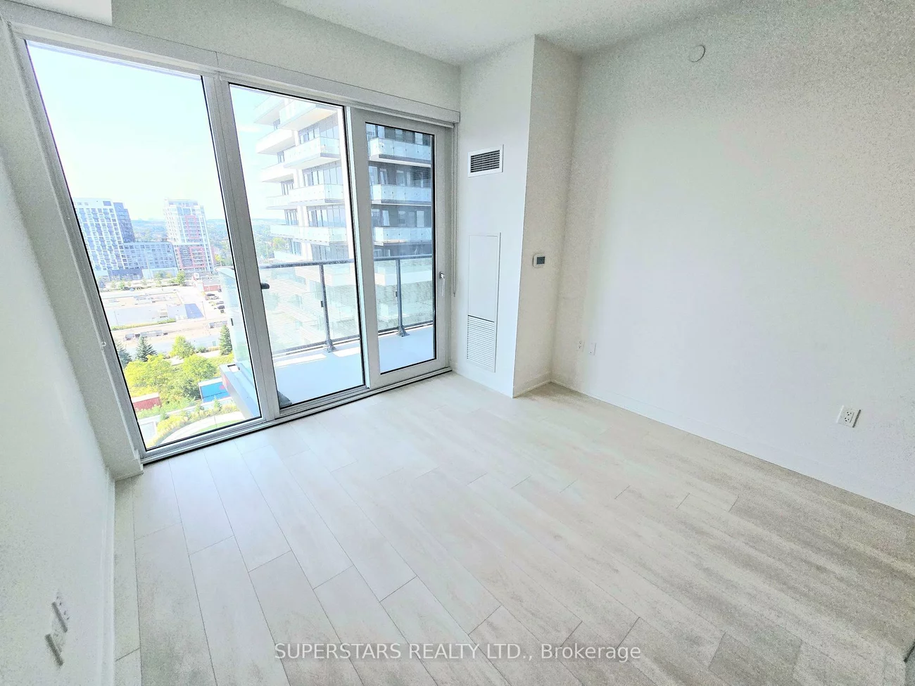 105, Oneida, Langstaff, Richmond Hill