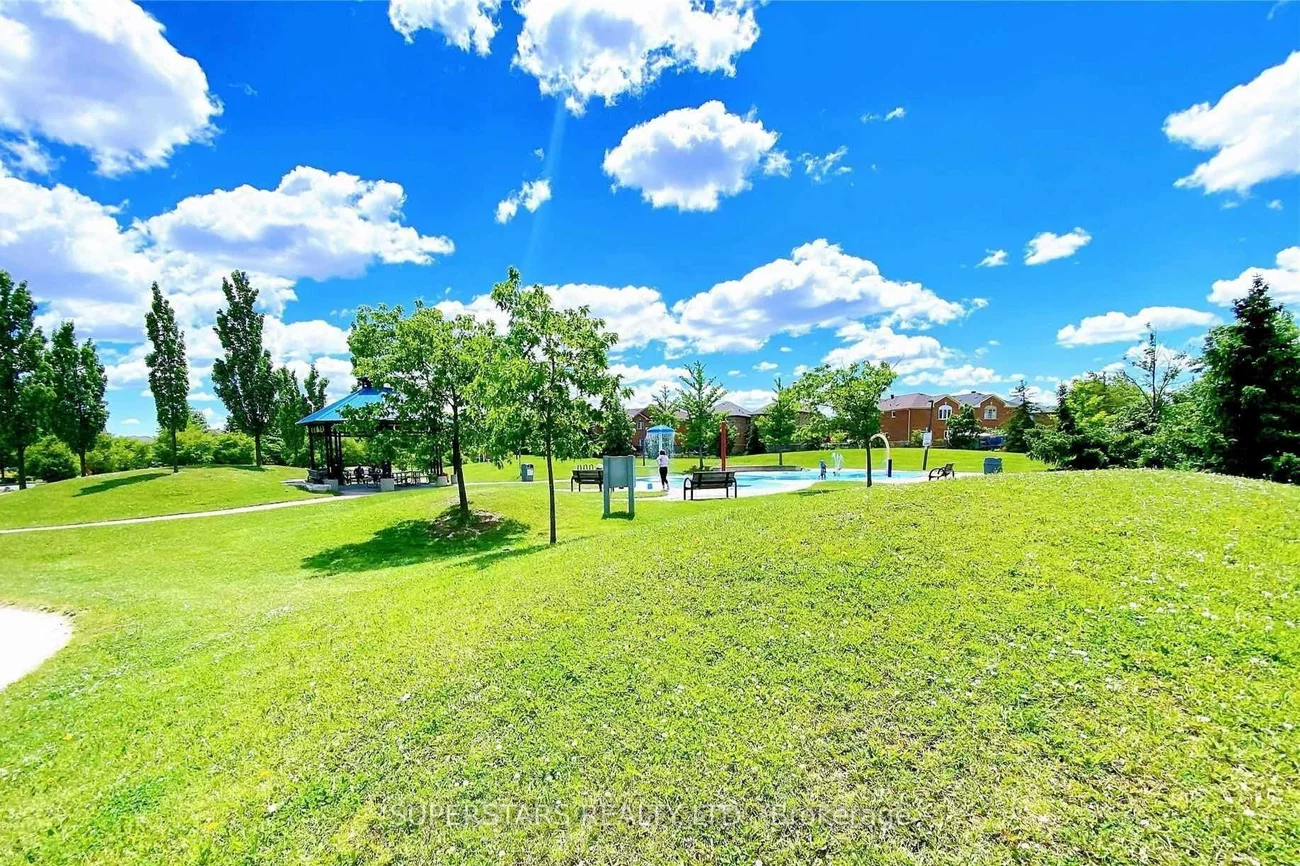 105, Oneida, Langstaff, Richmond Hill
