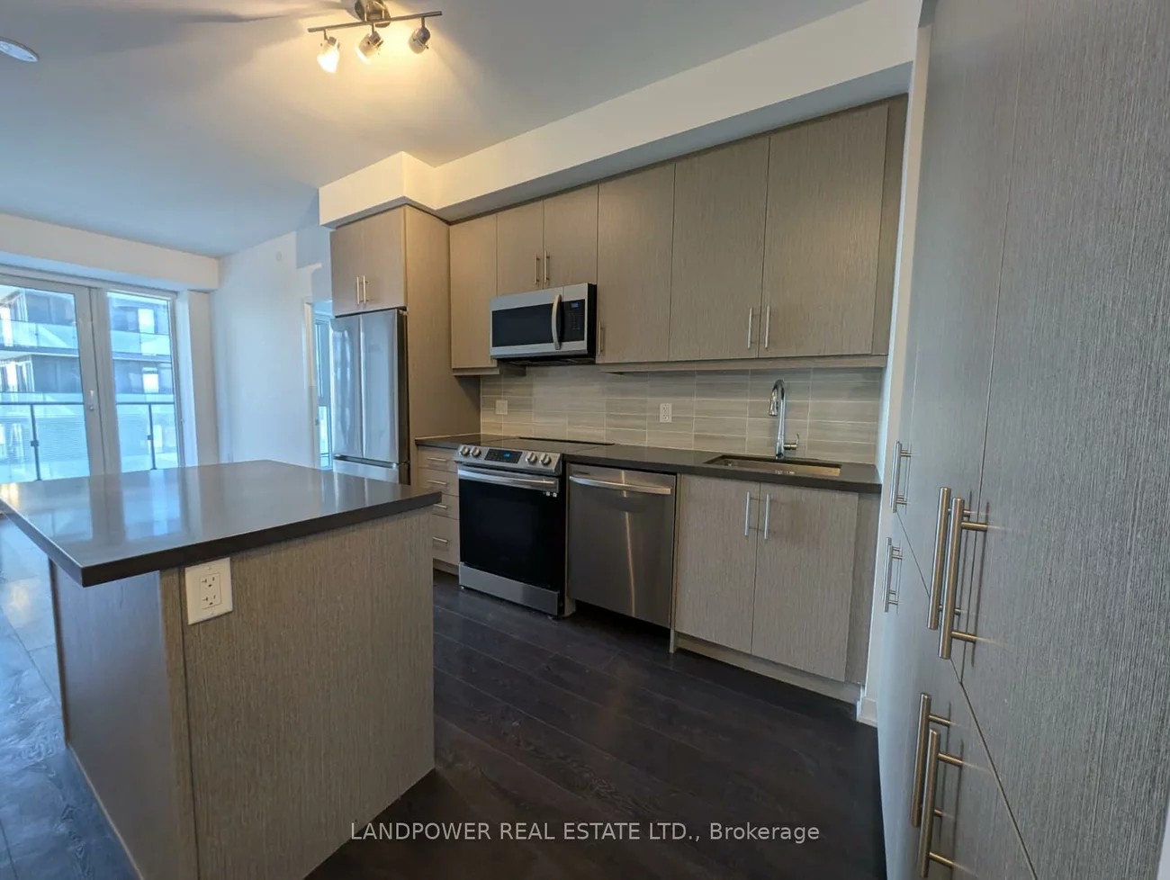 95, Oneida, Langstaff, Richmond Hill