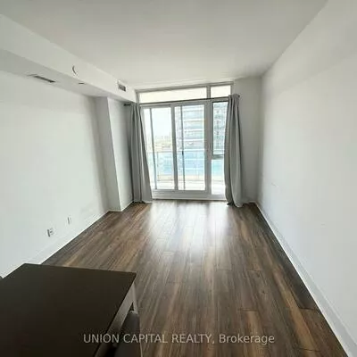 9471, Yonge, Observatory, Richmond Hill