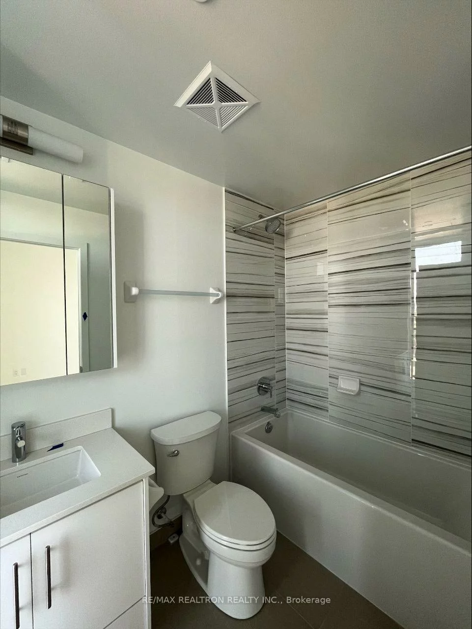 105, Oneida, Langstaff, Richmond Hill
