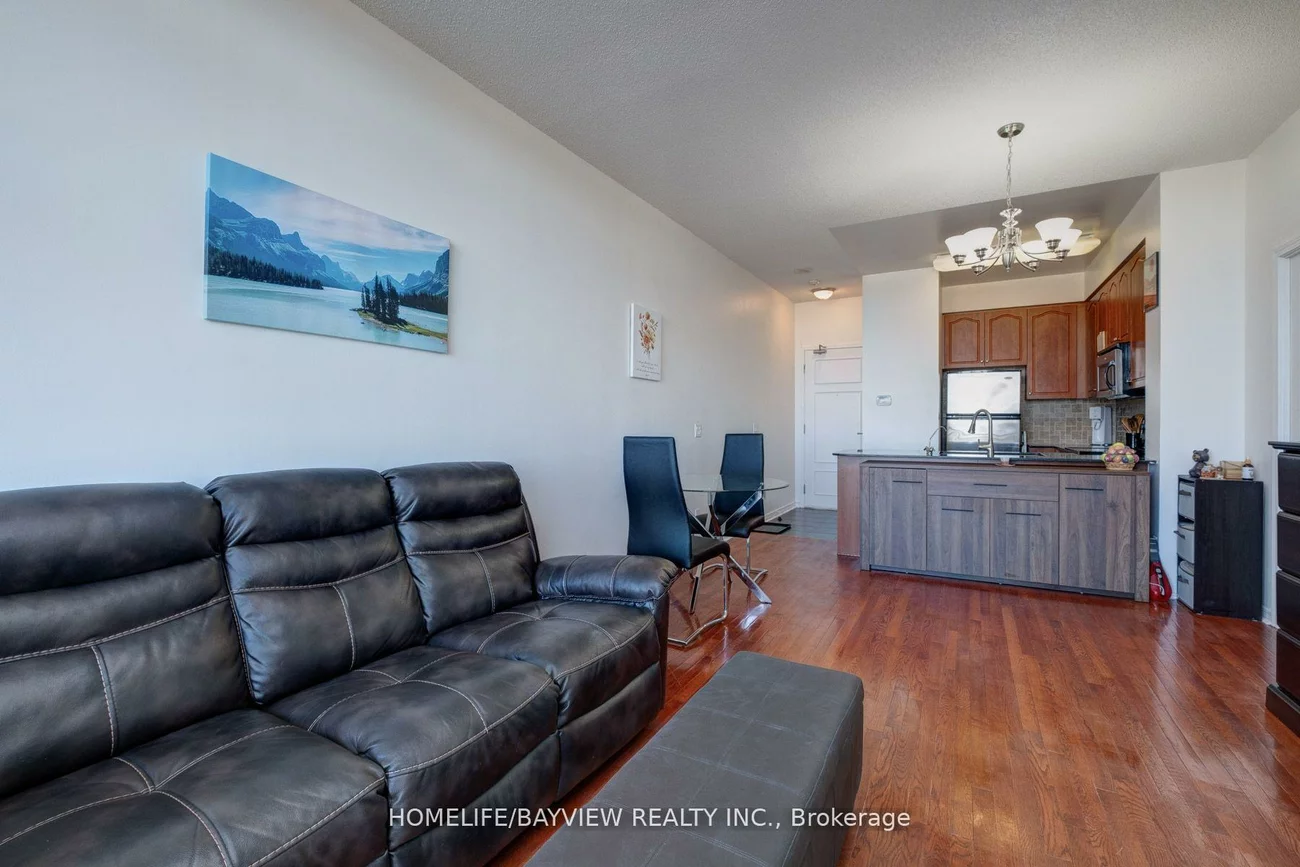 350, Red Maple, Langstaff, Richmond Hill