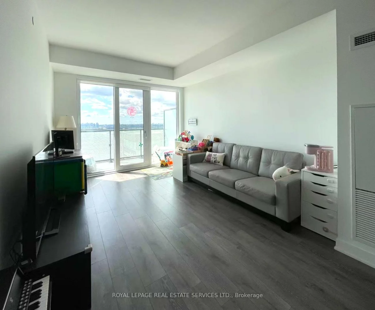 105, Oneida, Langstaff, Richmond Hill