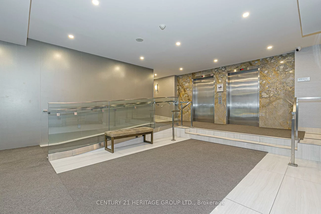 20, Baif, North Richvale, Richmond Hill