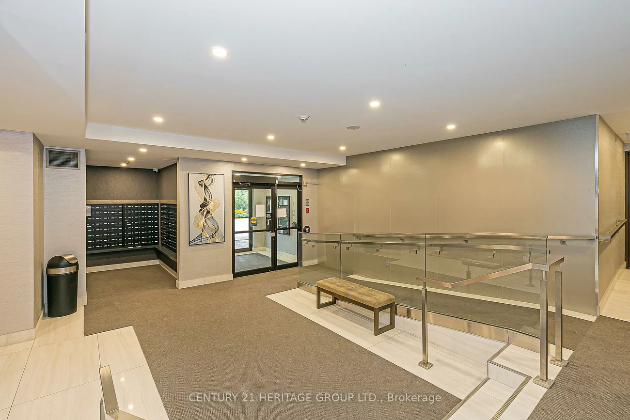 20, Baif, North Richvale, Richmond Hill