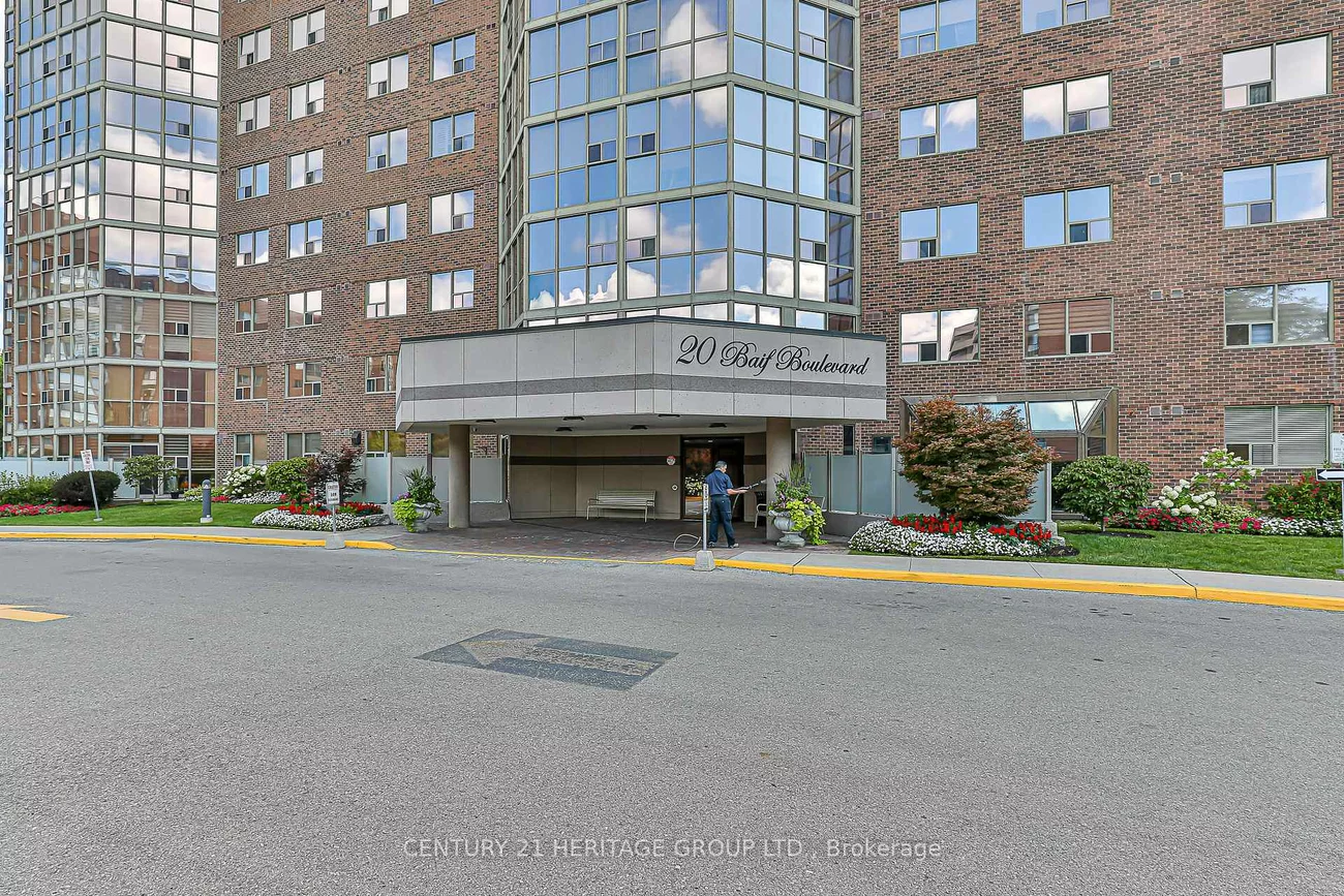 20, Baif, North Richvale, Richmond Hill