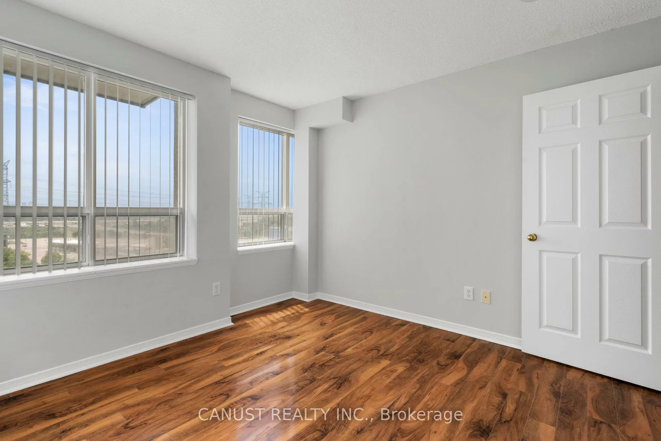39, Oneida, Langstaff, Richmond Hill