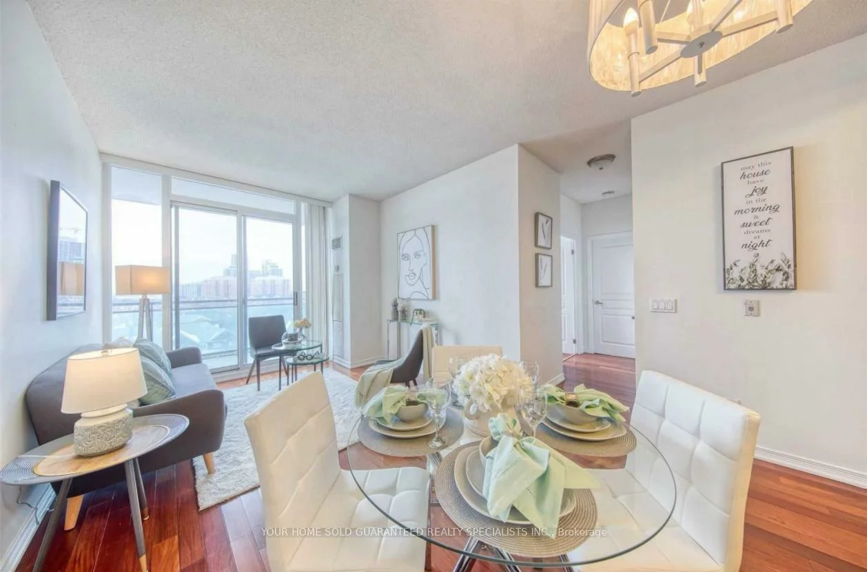 310, Red Maple, Langstaff, Richmond Hill