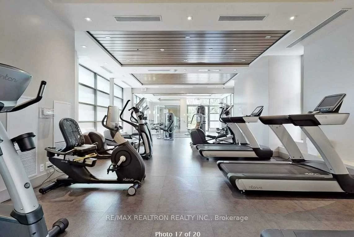 9600, Yonge, North Richvale, Richmond Hill