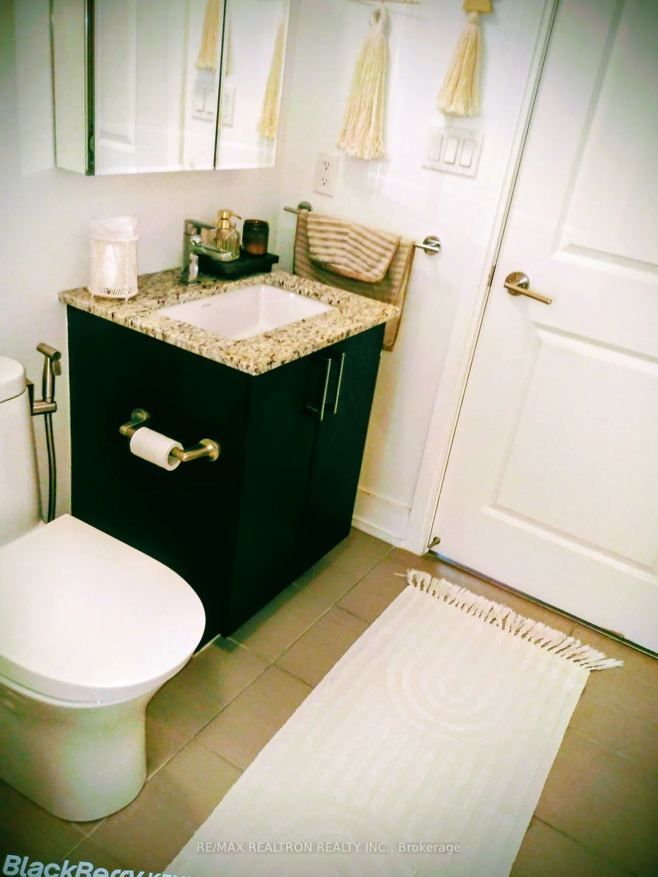9600, Yonge, North Richvale, Richmond Hill