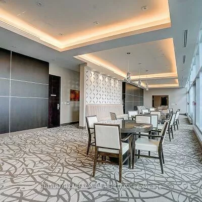 9600, Yonge, North Richvale, Richmond Hill