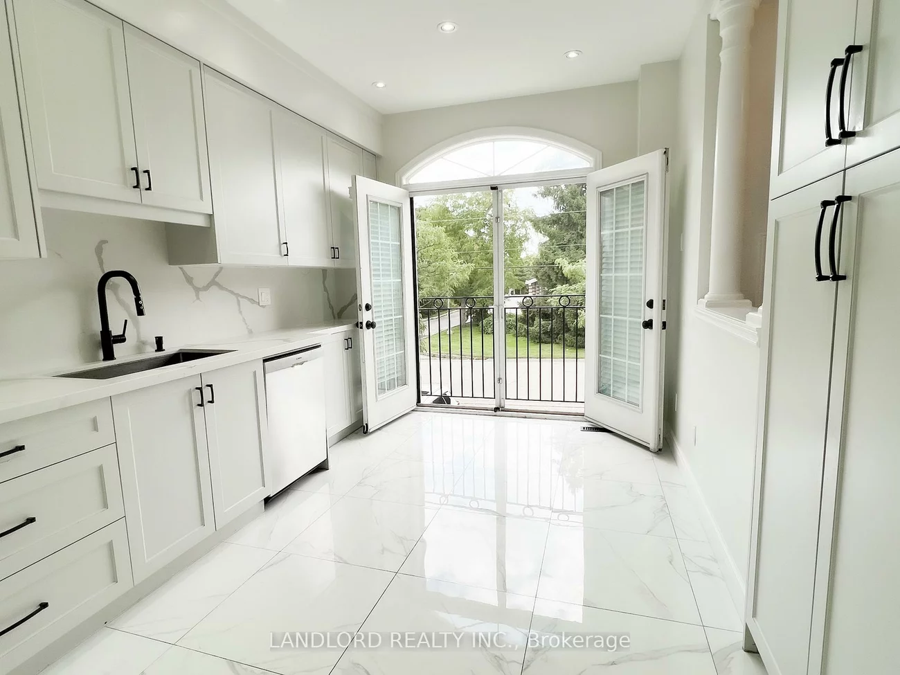 33, Benson, Mill Pond, Richmond Hill