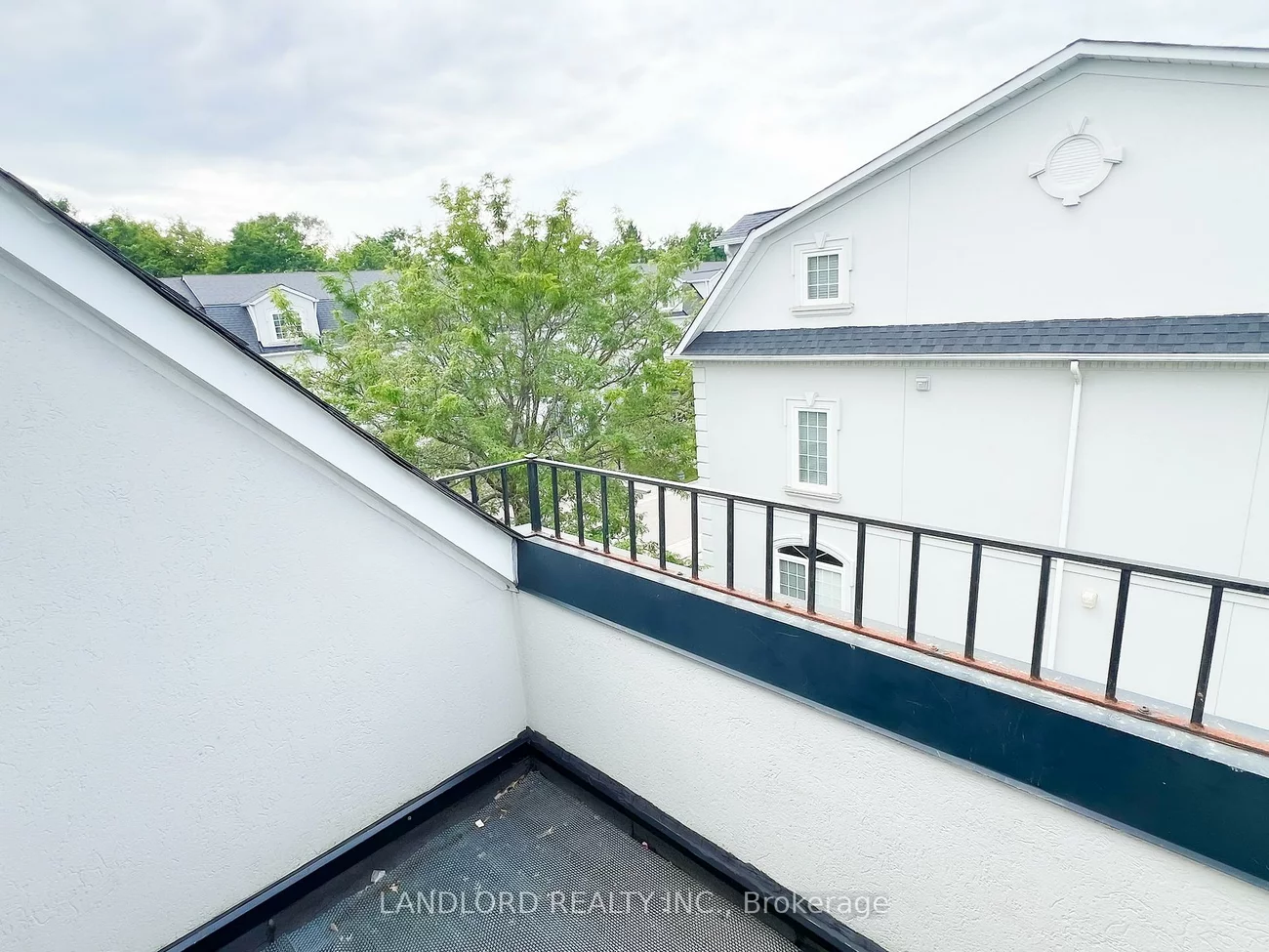 33, Benson, Mill Pond, Richmond Hill